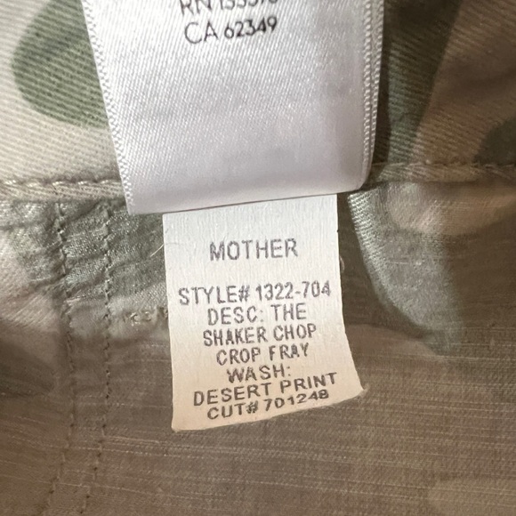 Mother | The Shaker Chop Crop Fray Pants Desert Print Camo Stripe Linen Size 27 - Picture 16 of 16